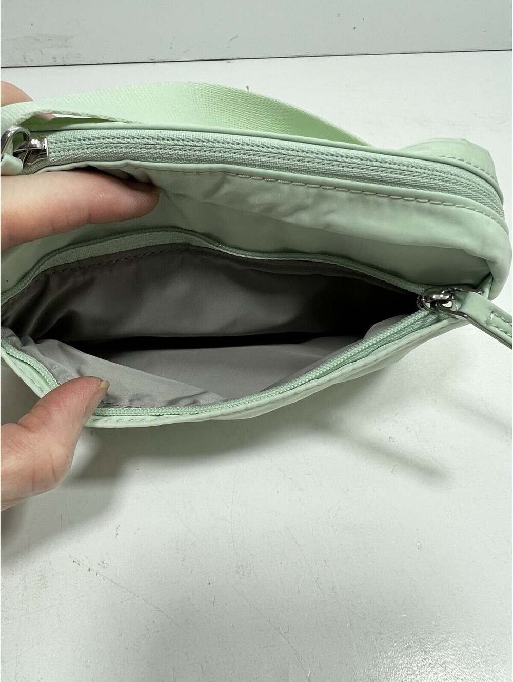Athleta All About Crossbody Belt Bag Pastel green New travel casual Power Of She - Picture 5 of 5